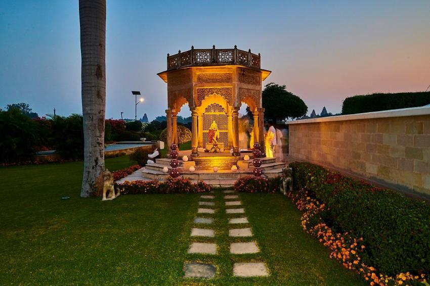 The Lalit Traveller Khajuraho Hotel Eksteriør billede