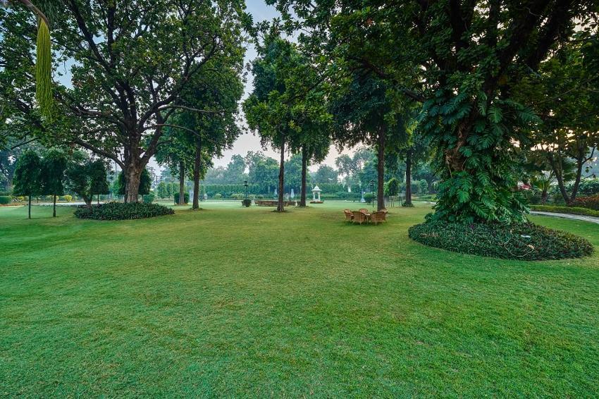 The Lalit Traveller Khajuraho Hotel Eksteriør billede