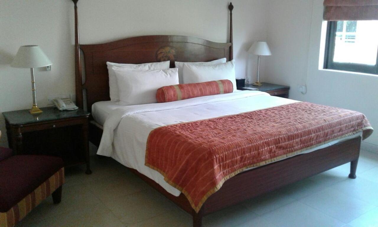 The Lalit Traveller Khajuraho Hotel Eksteriør billede