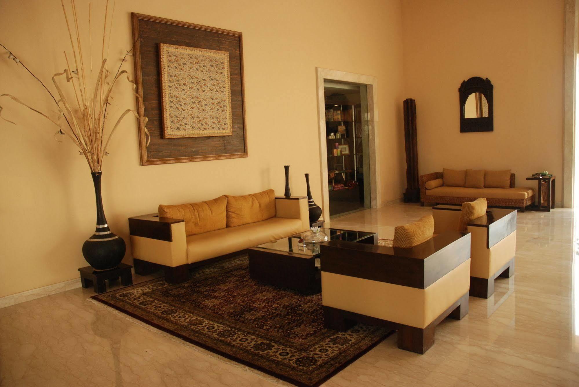 The Lalit Traveller Khajuraho Hotel Eksteriør billede