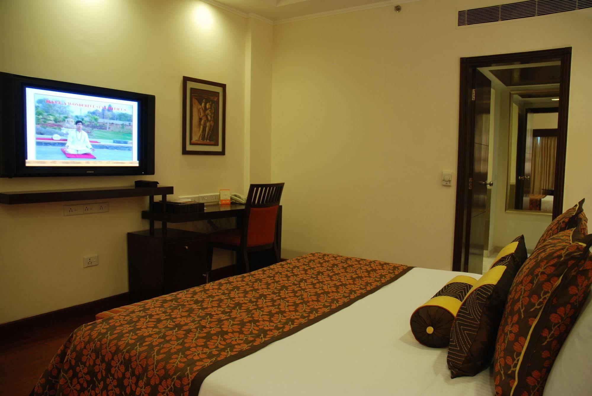The Lalit Traveller Khajuraho Hotel Eksteriør billede